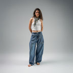 جينز واسع الساقين