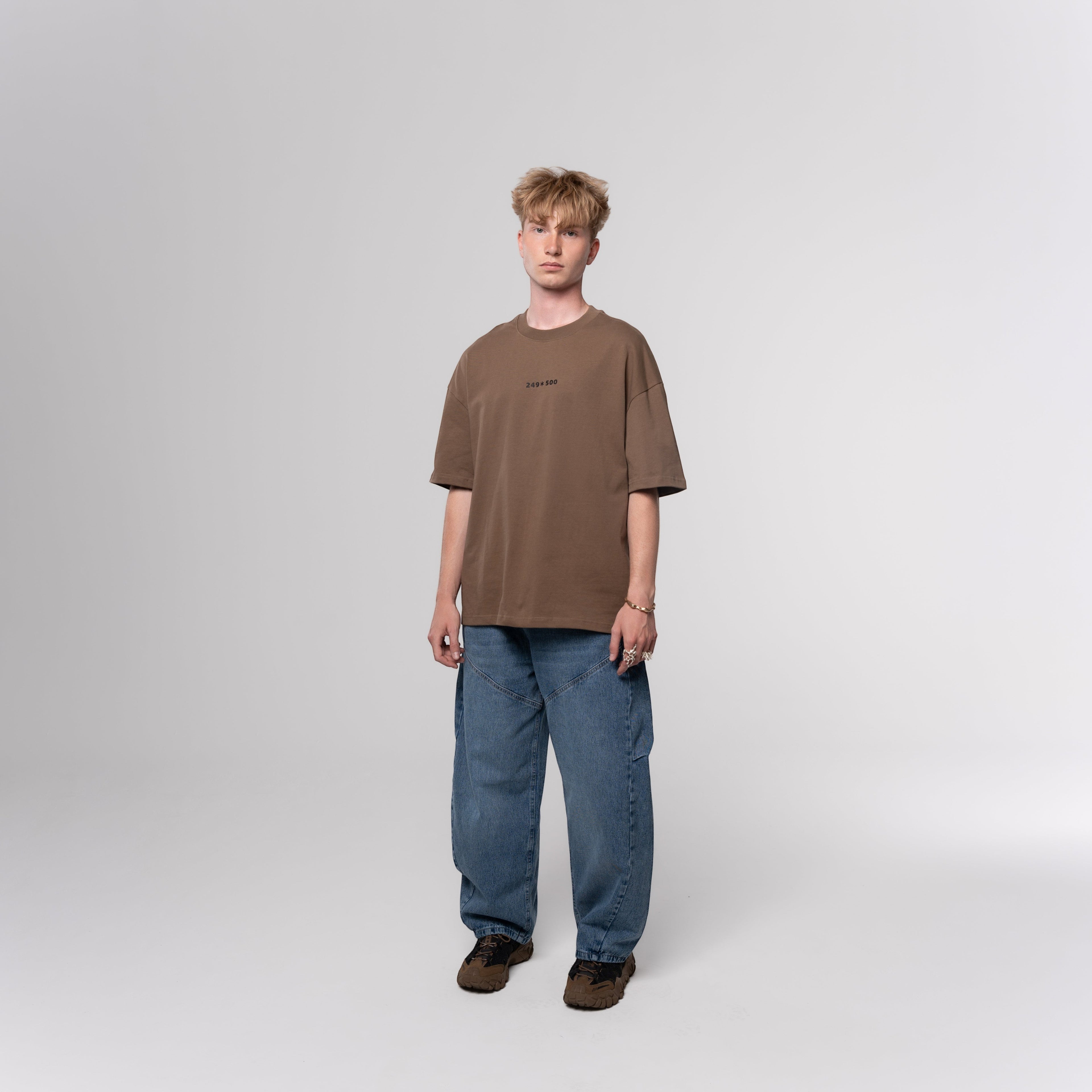 NESHOW oversized brown 320 gsm sustainable cotton t-shirt with random number print on front and logo on back.