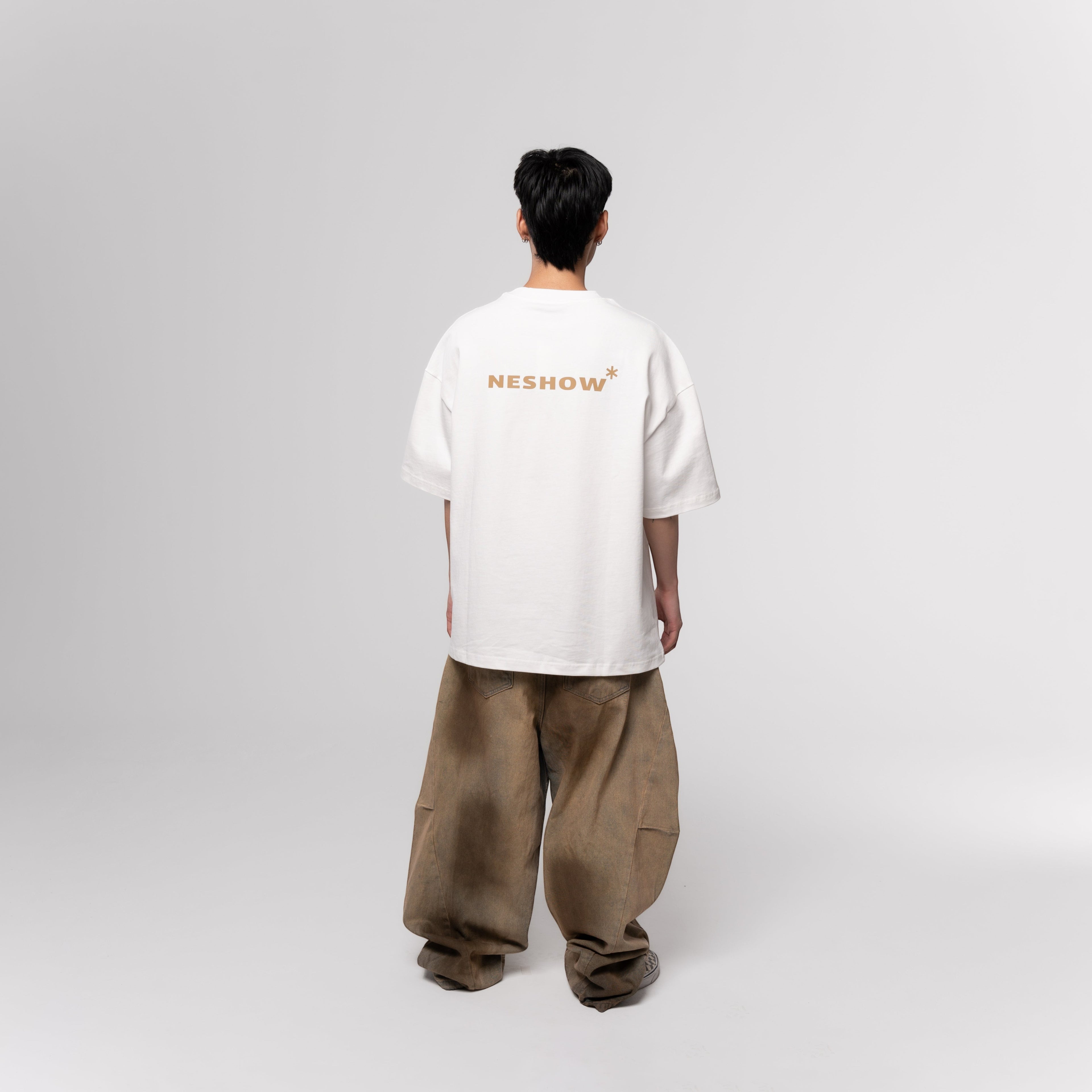 NESHOW white oversized 320 gsm sustainable cotton t-shirt with random number print and logo on back.